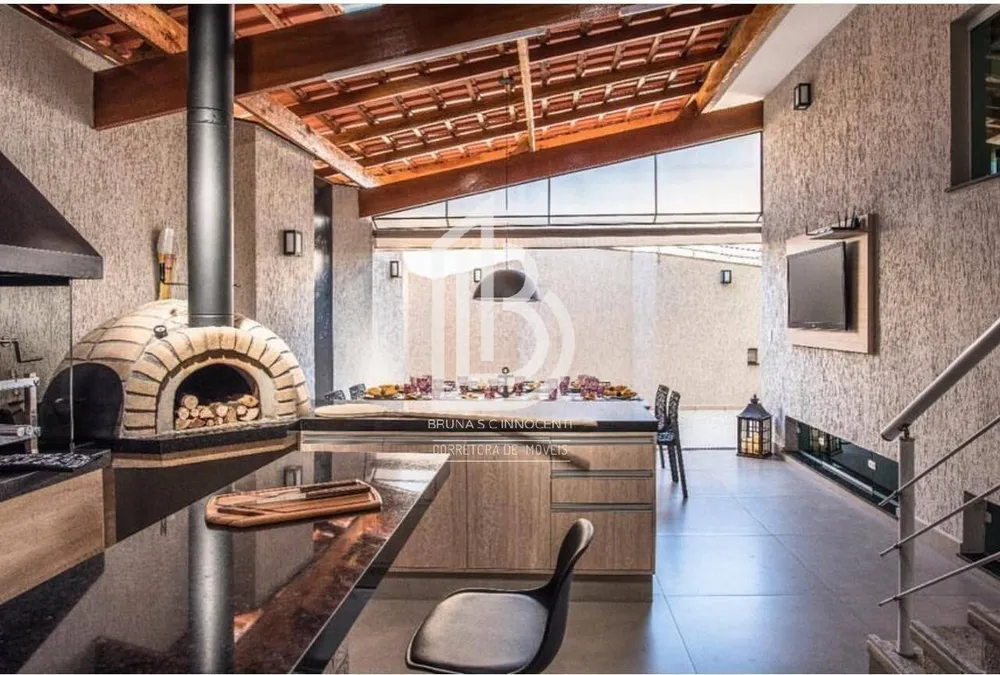 Sobrado, 3 quartos, 200 m² - Foto 1