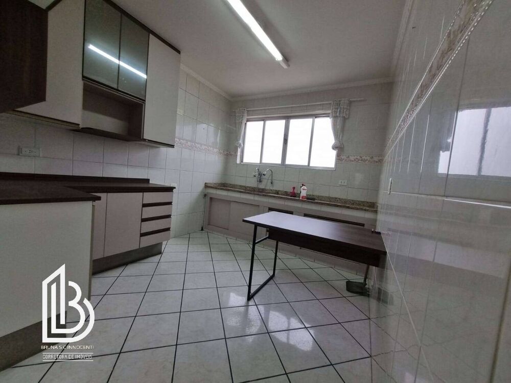 Sobrado para alugar com 3 quartos, 250m² - Foto 3