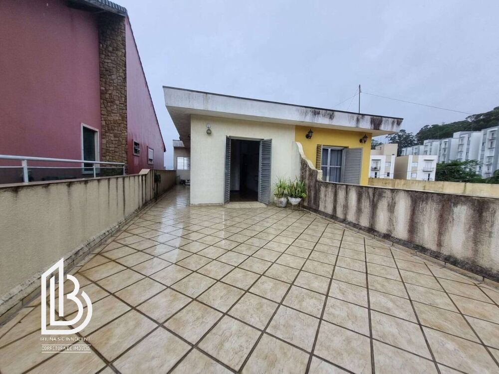 Sobrado para alugar com 3 quartos, 250m² - Foto 4