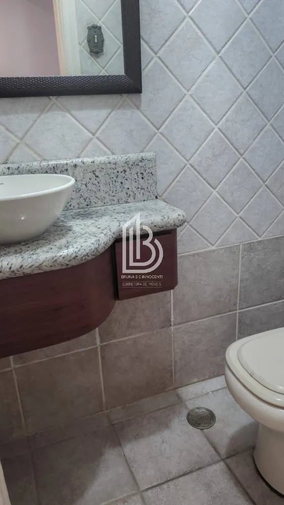 Sobrado, 3 quartos, 211 m² - Foto 2