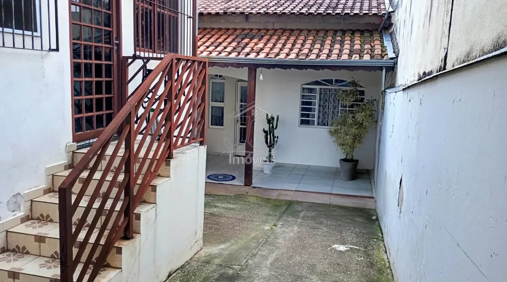 Casa, 3 quartos, 326 m² - Foto 1