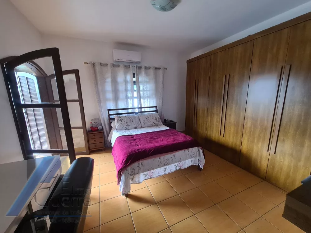 Casa, 4 quartos, 300 m² - Foto 26