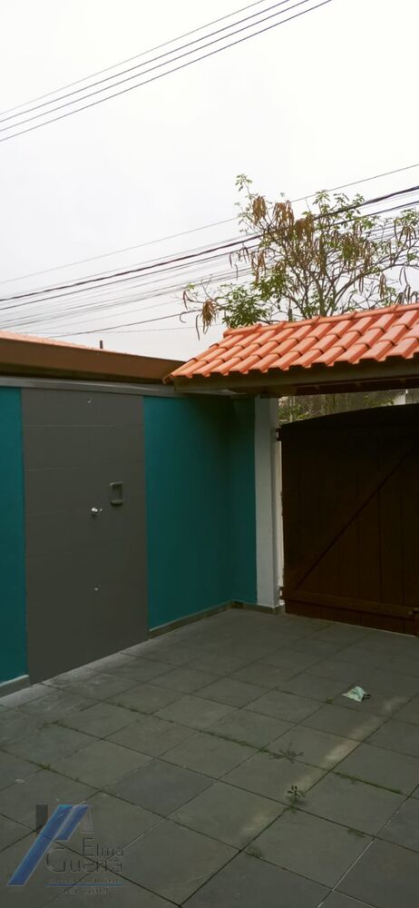 Casa à venda com 2 quartos, 80m² - Foto 4