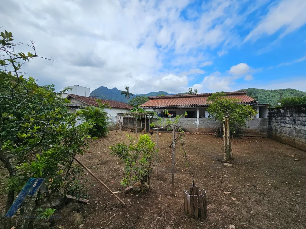 Casa, 3 quartos, 250 m² - Foto 6