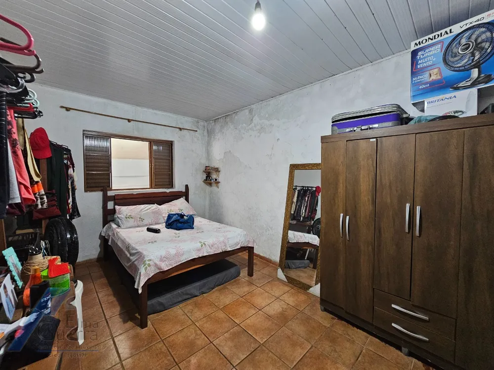 Casa, 3 quartos, 250 m² - Foto 12