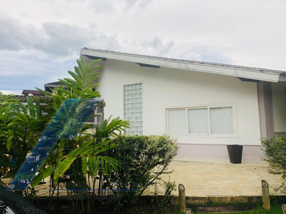 Casa, 4 quartos, 220 m² - Foto 1