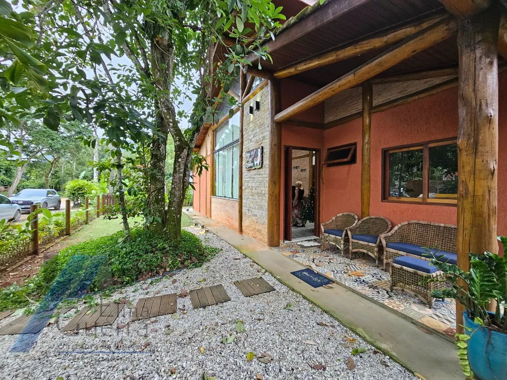 Casa, 7 quartos, 270 m² - Foto 2
