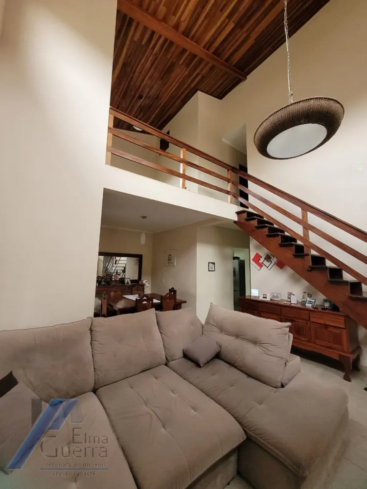 Casa, 5 quartos, 250 m² - Foto 3