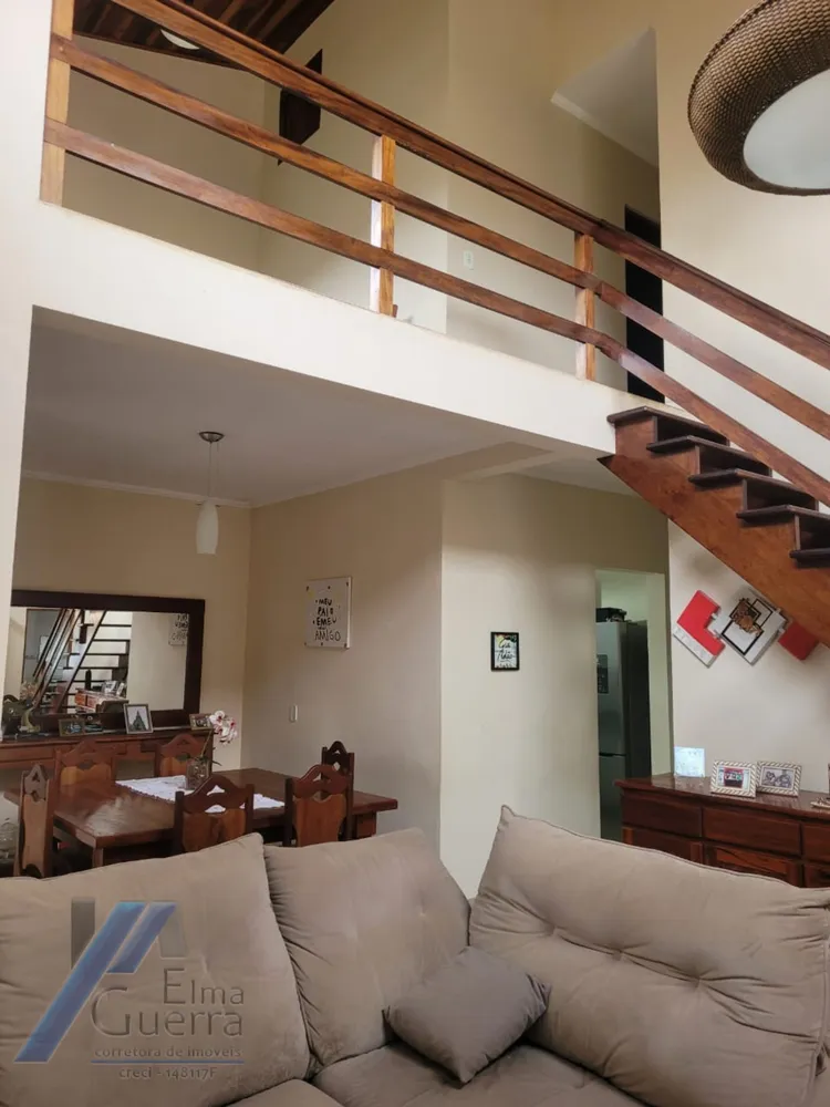 Casa, 5 quartos, 250 m² - Foto 4