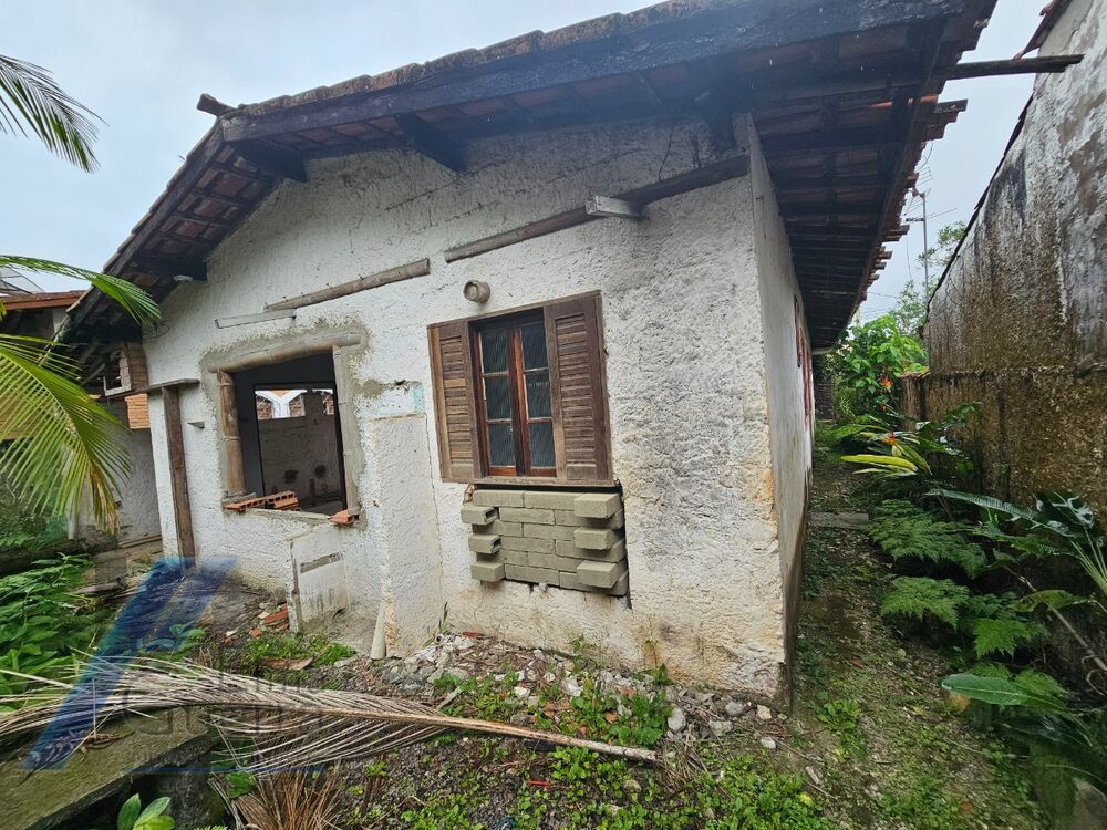 Casa, 6 quartos, 280 m² - Foto 1