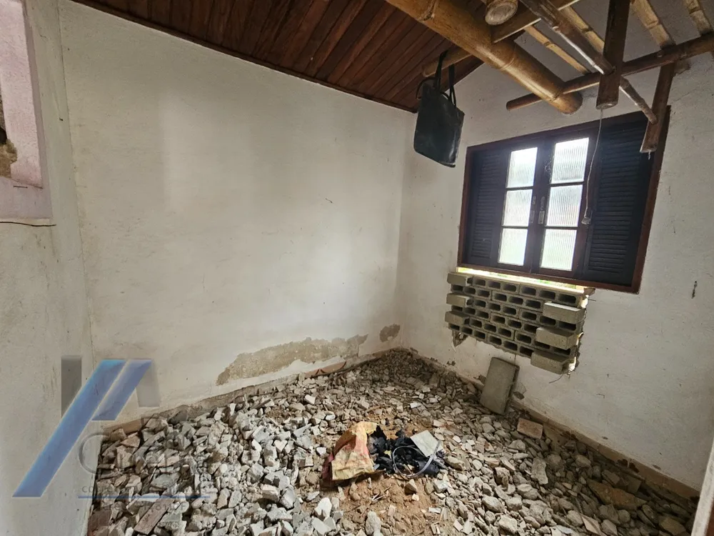 Casa, 6 quartos, 280 m² - Foto 13