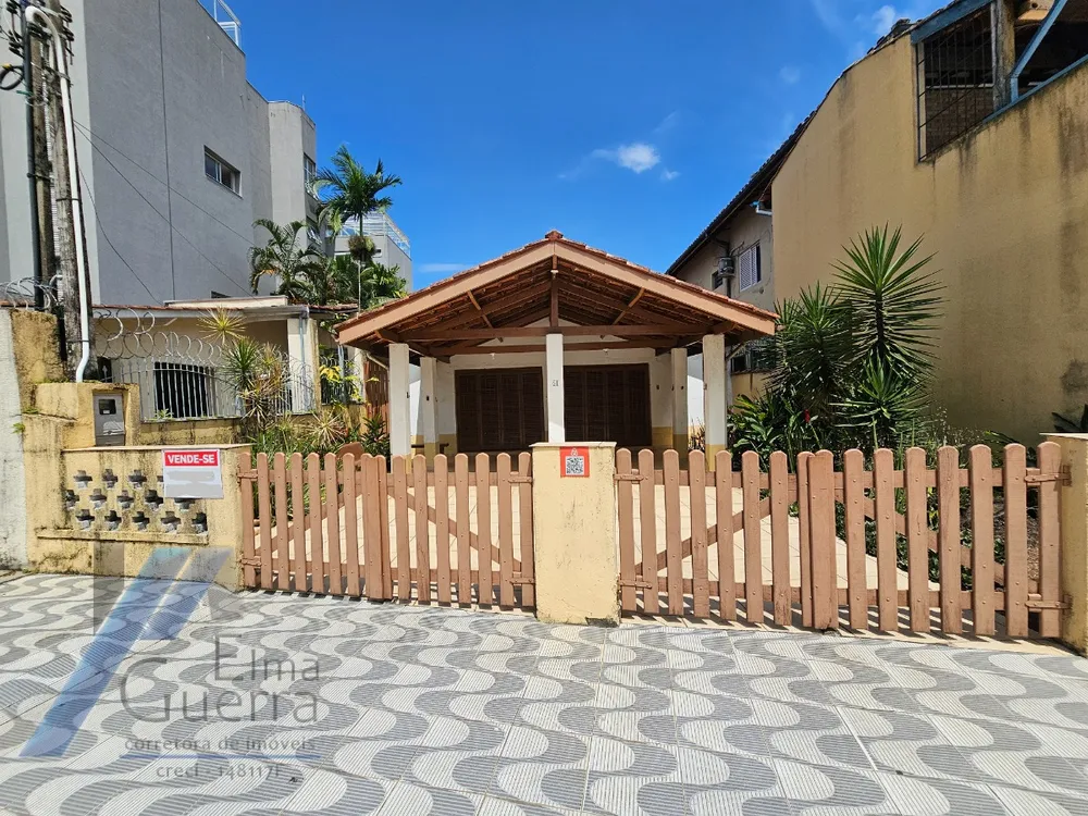 Casa, 3 quartos, 177 m² - Foto 1