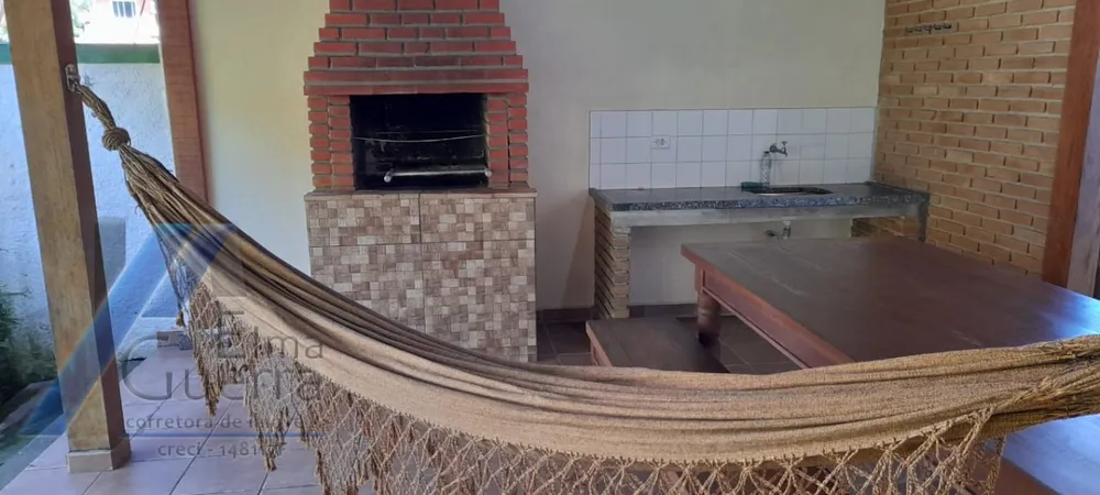 Casa, 6 quartos, 200 m² - Foto 1