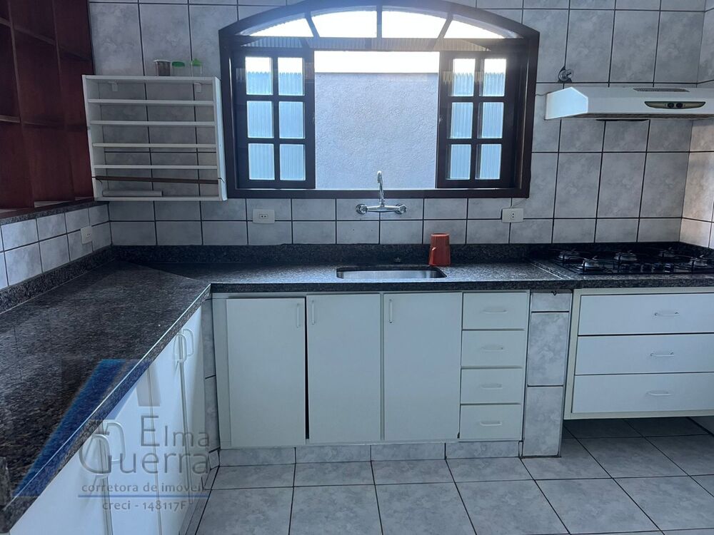 Casa, 4 quartos, 440 m² - Foto 2