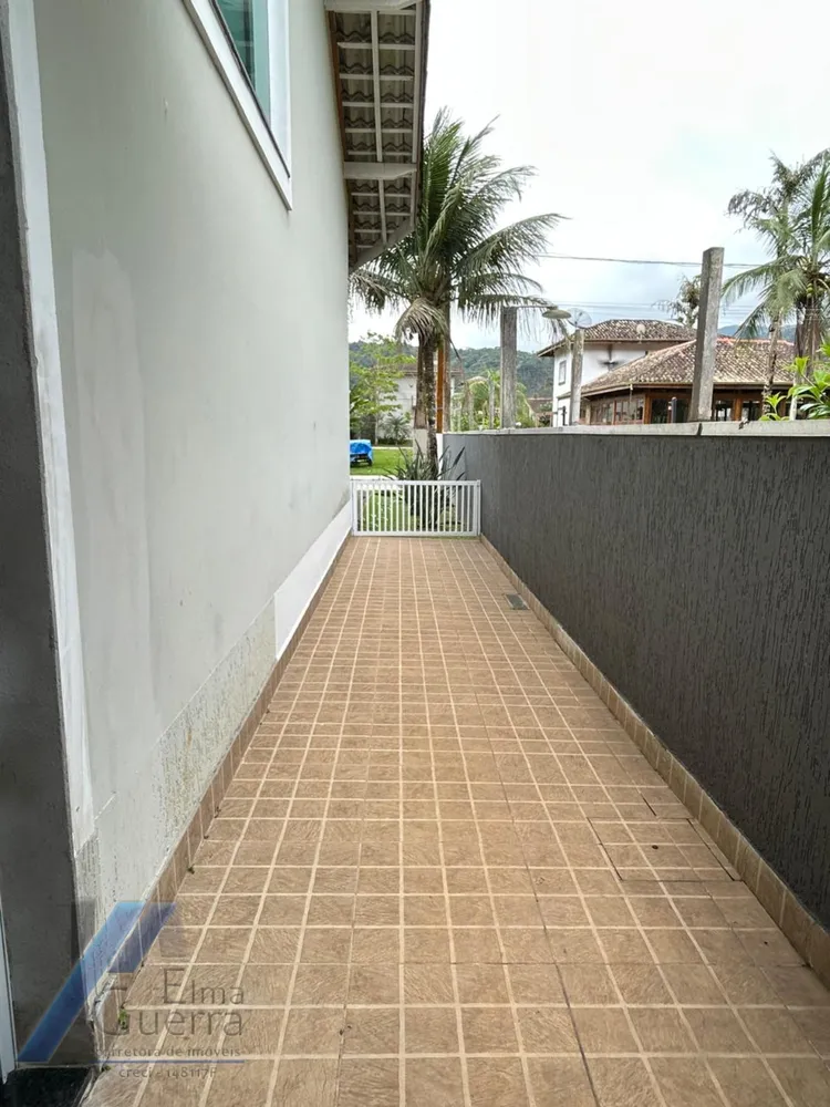 Casa, 3 quartos, 230 m² - Foto 1