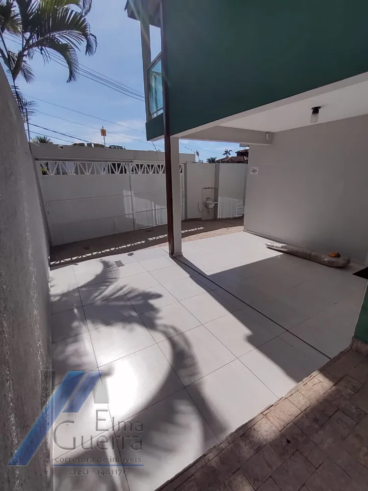 Casa, 5 quartos, 250 m² - Foto 3