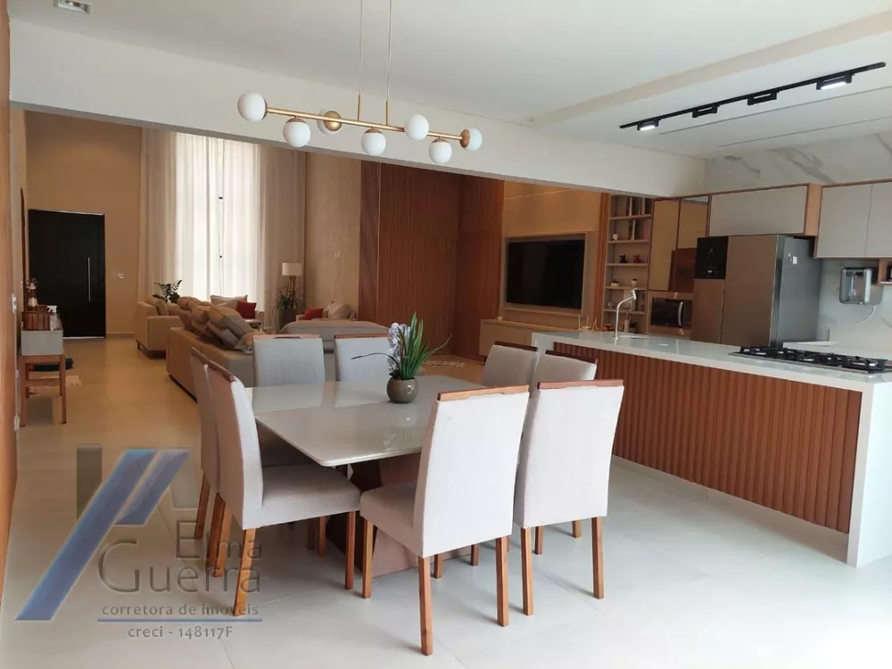 Casa, 4 quartos, 220 m² - Foto 4