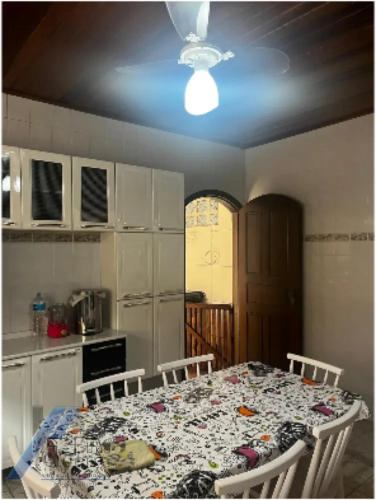 Casa, 2 quartos, 260 m² - Foto 9