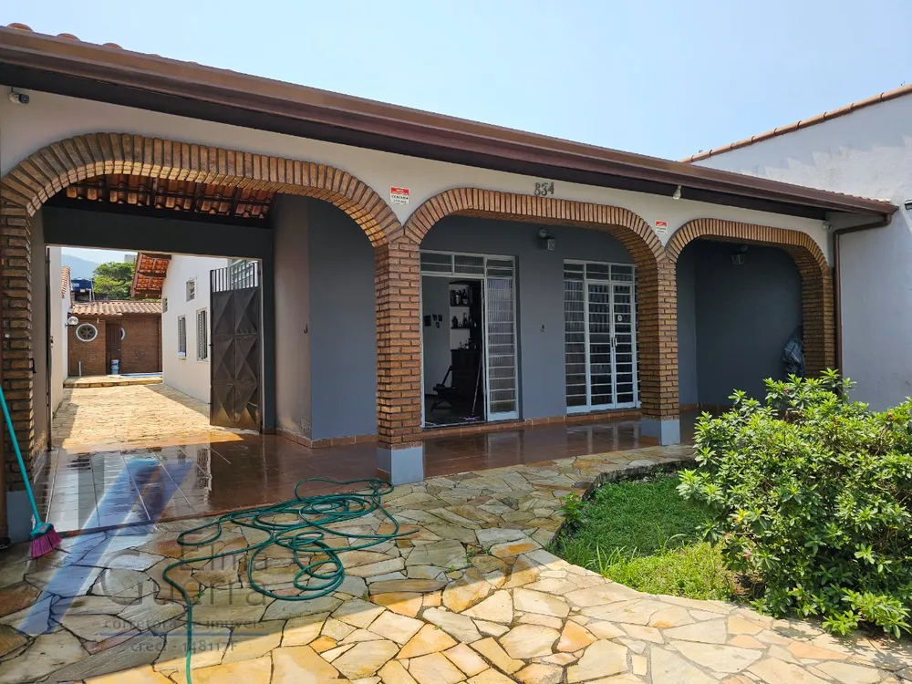 Casa, 3 quartos, 280 m² - Foto 1