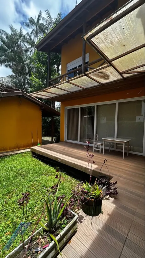 Casa, 4 quartos, 209 m² - Foto 1
