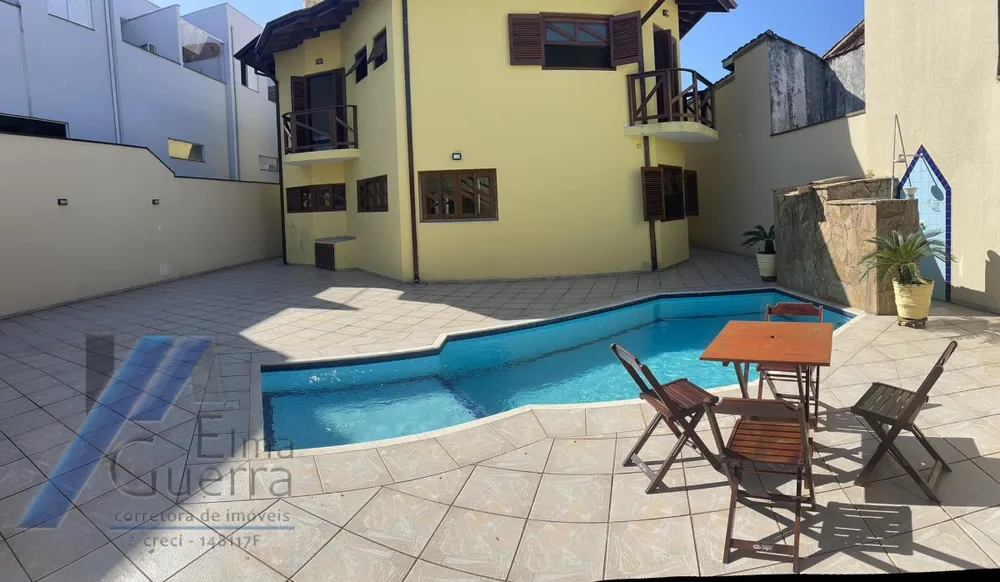 Casa, 5 quartos, 375 m² - Foto 2