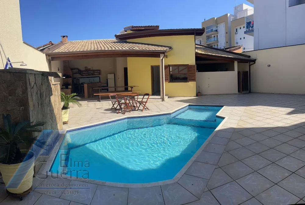 Casa, 5 quartos, 375 m² - Foto 3