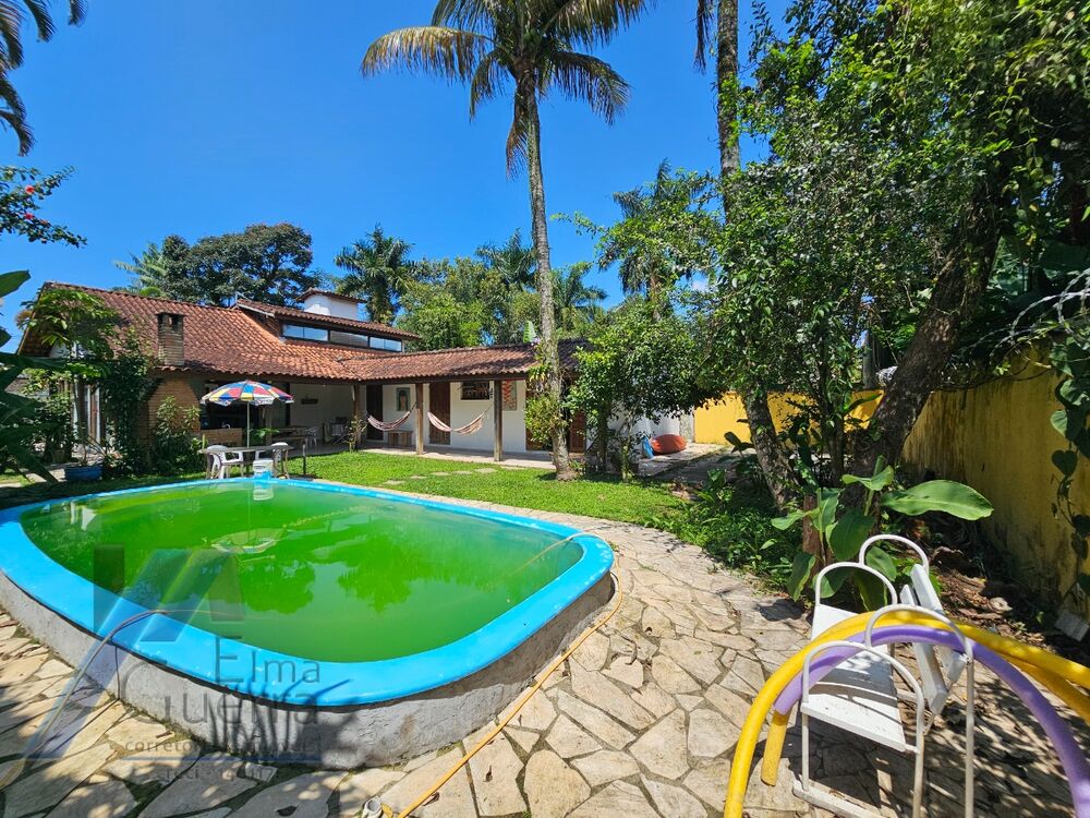 Casa, 3 quartos, 228 m² - Foto 4