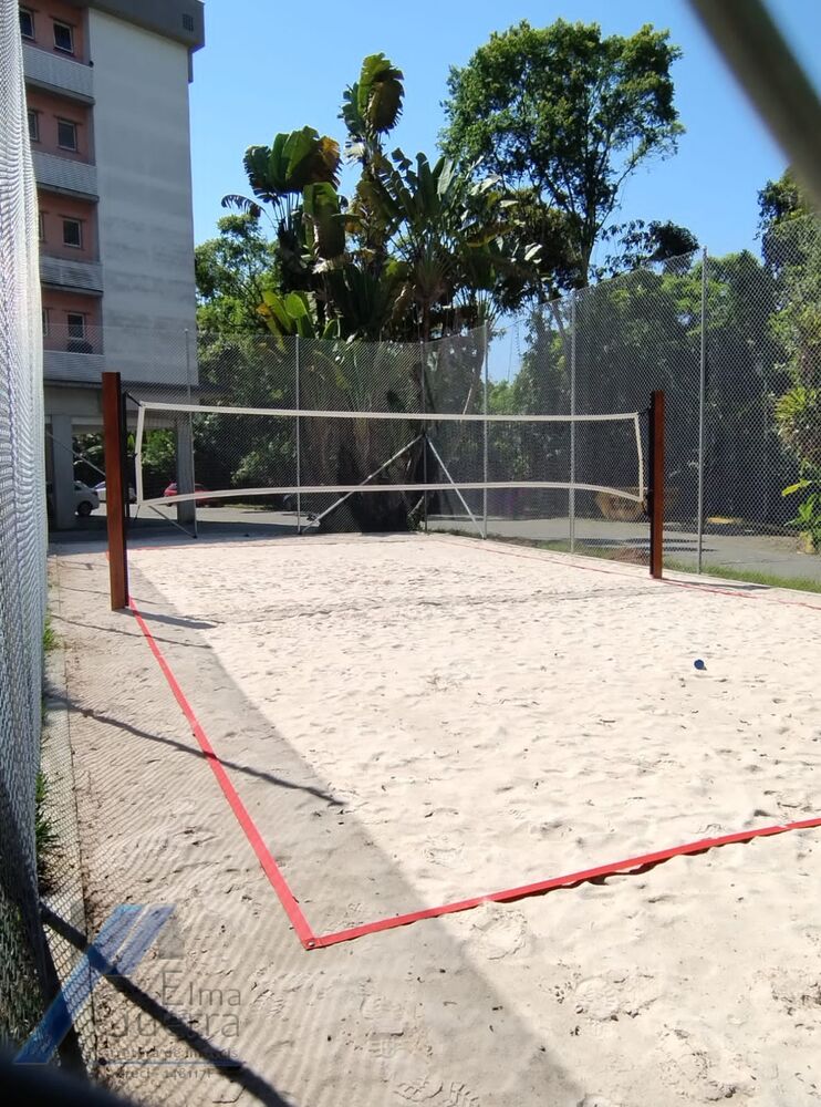 Apartamento à venda com 2 quartos, 70m² - Foto 6