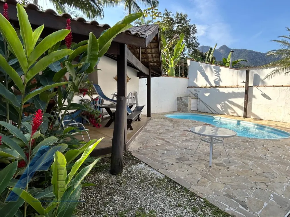 Casa, 3 quartos, 180 m² - Foto 2