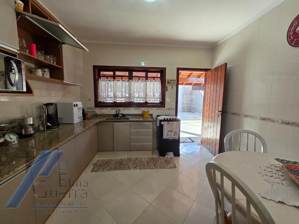 Casa, 3 quartos, 180 m² - Foto 10