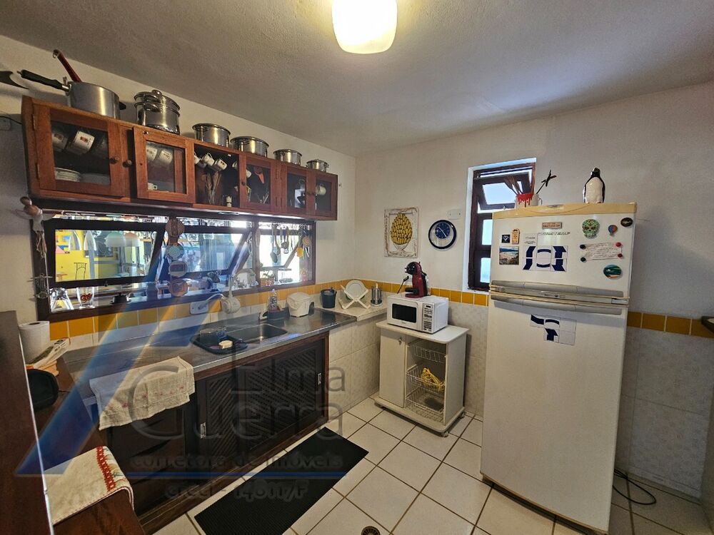 Casa, 5 quartos, 196 m² - Foto 2