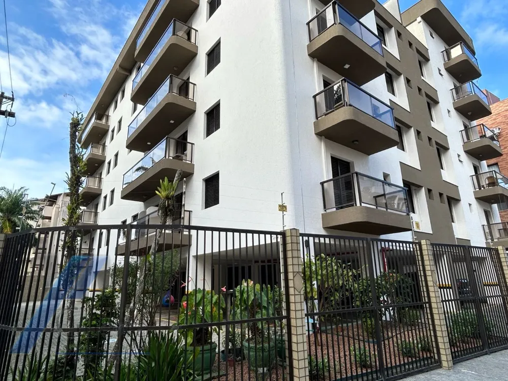 Apartamento, 3 quartos, 170 m² - Foto 2