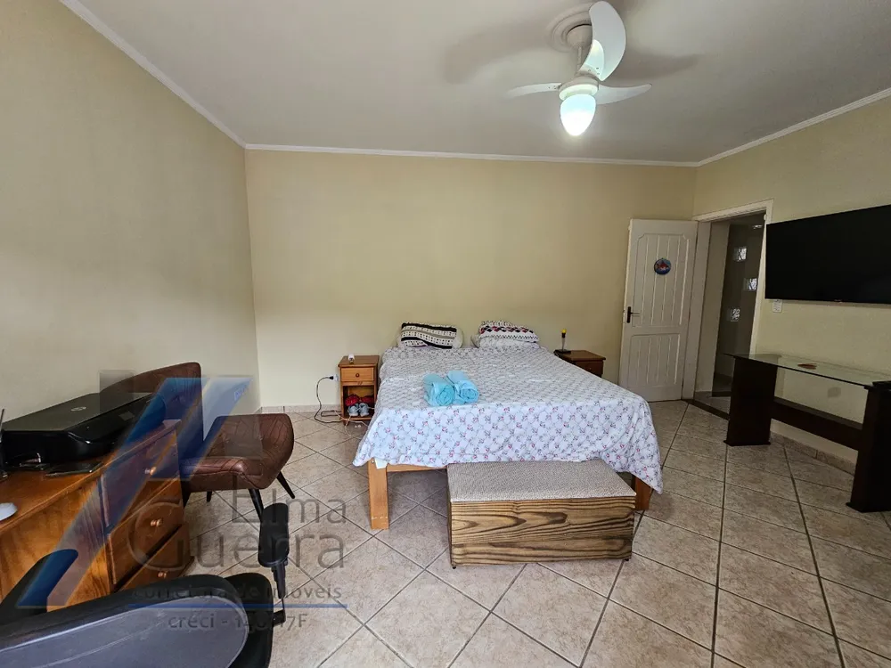 Casa, 3 quartos, 252 m² - Foto 11