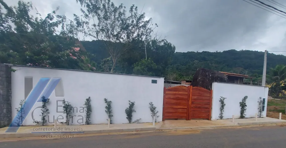 Casa, 3 quartos, 202 m² - Foto 2
