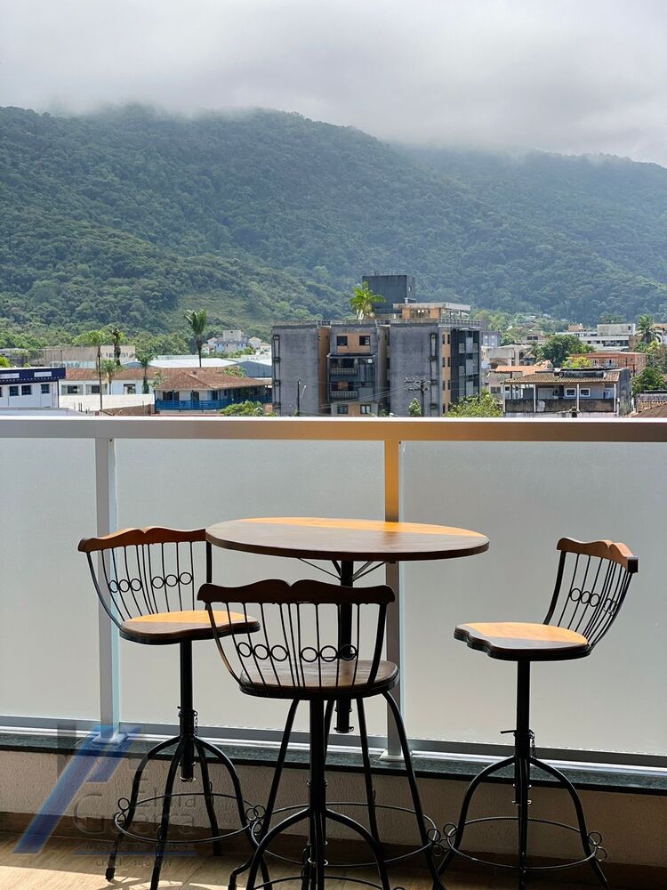 Apartamento à venda com 2 quartos, 71m² - Foto 2