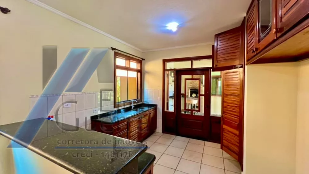 Casa, 3 quartos, 250 m² - Foto 3
