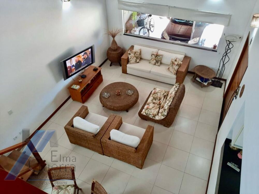 Casa, 4 quartos, 205 m² - Foto 1
