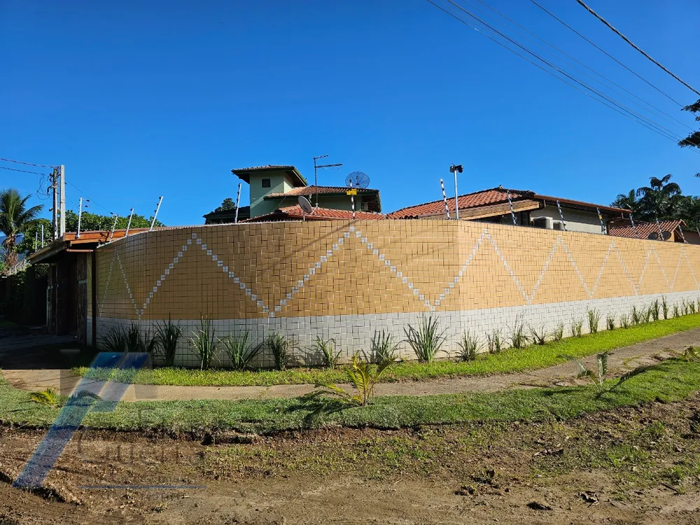 Casa, 3 quartos, 237 m² - Foto 1