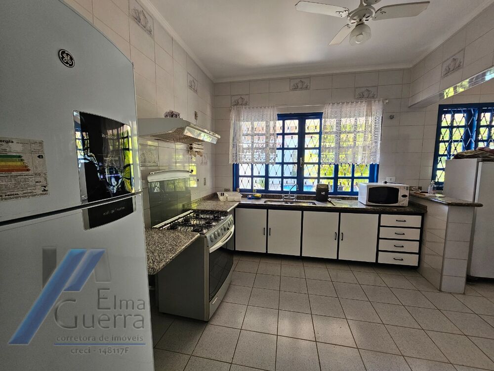 Casa, 4 quartos, 250 m² - Foto 33