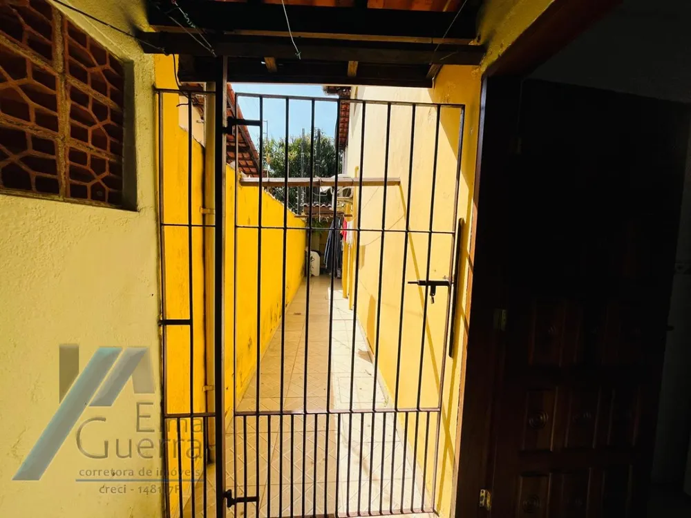 Casa, 2 quartos, 231 m² - Foto 3