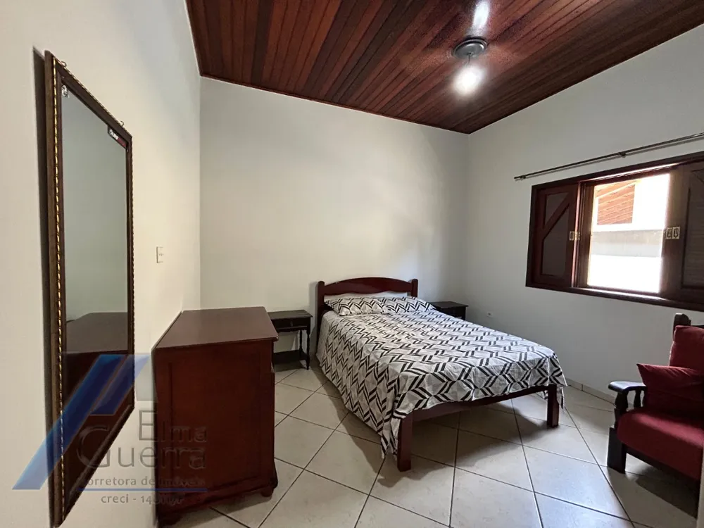 Casa, 3 quartos, 230 m² - Foto 11