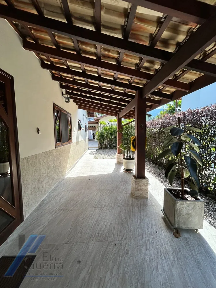 Casa, 3 quartos, 230 m² - Foto 3