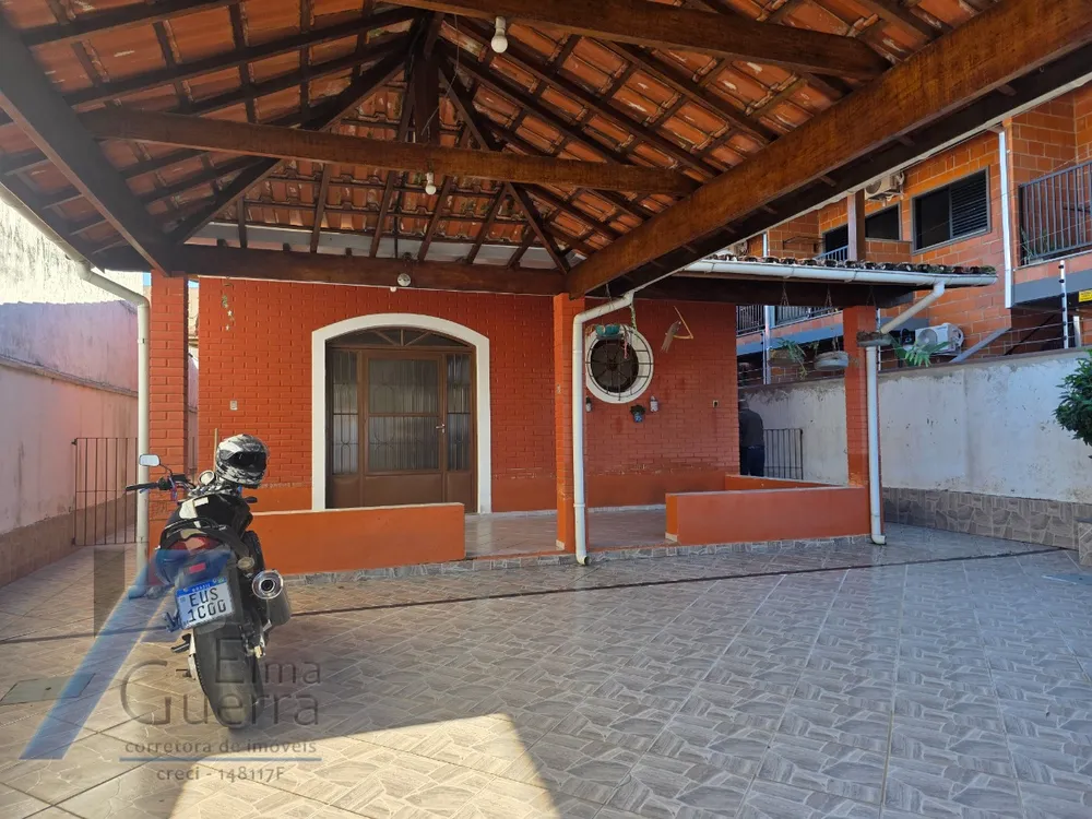 Casa, 3 quartos, 170 m² - Foto 2