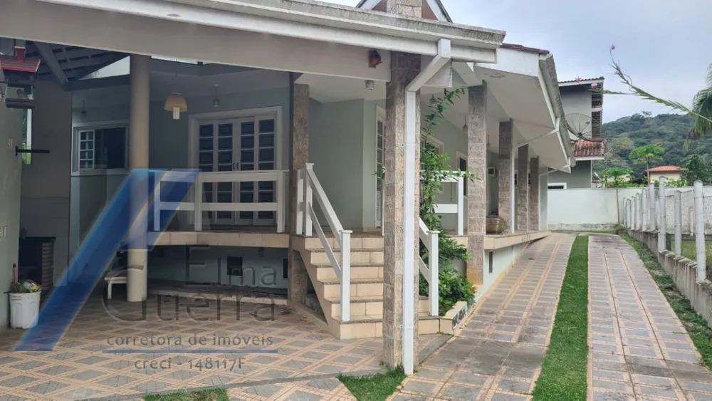 Casa, 3 quartos, 217 m² - Foto 3