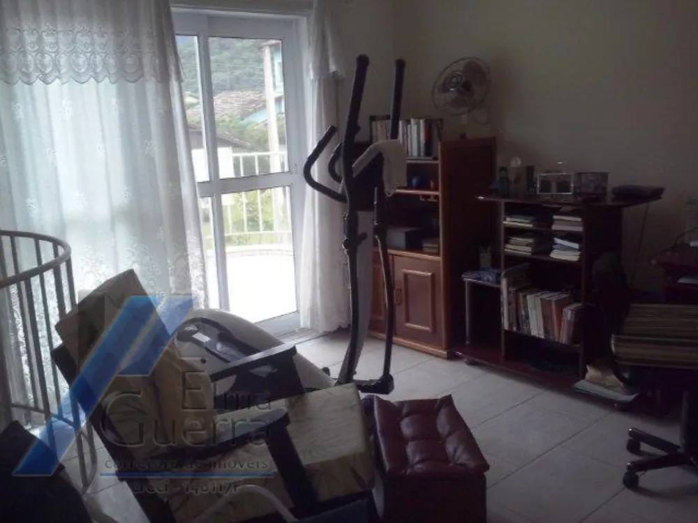 Casa, 5 quartos, 239 m² - Foto 4