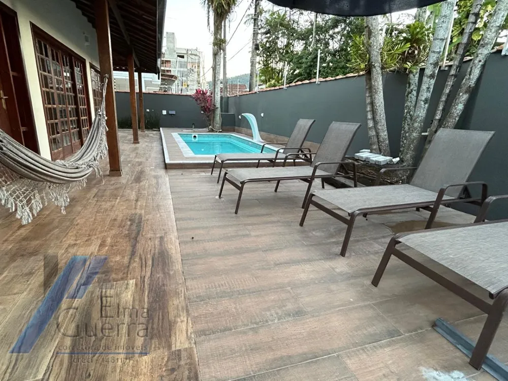 Casa, 5 quartos, 250 m² - Foto 9