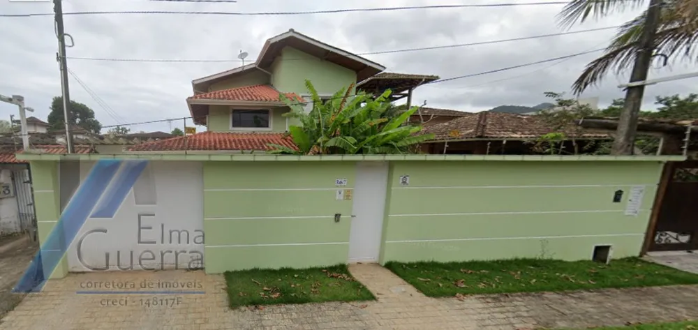 Casa, 3 quartos, 228 m² - Foto 1