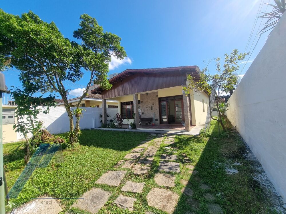 Casa, 3 quartos, 168 m² - Foto 2