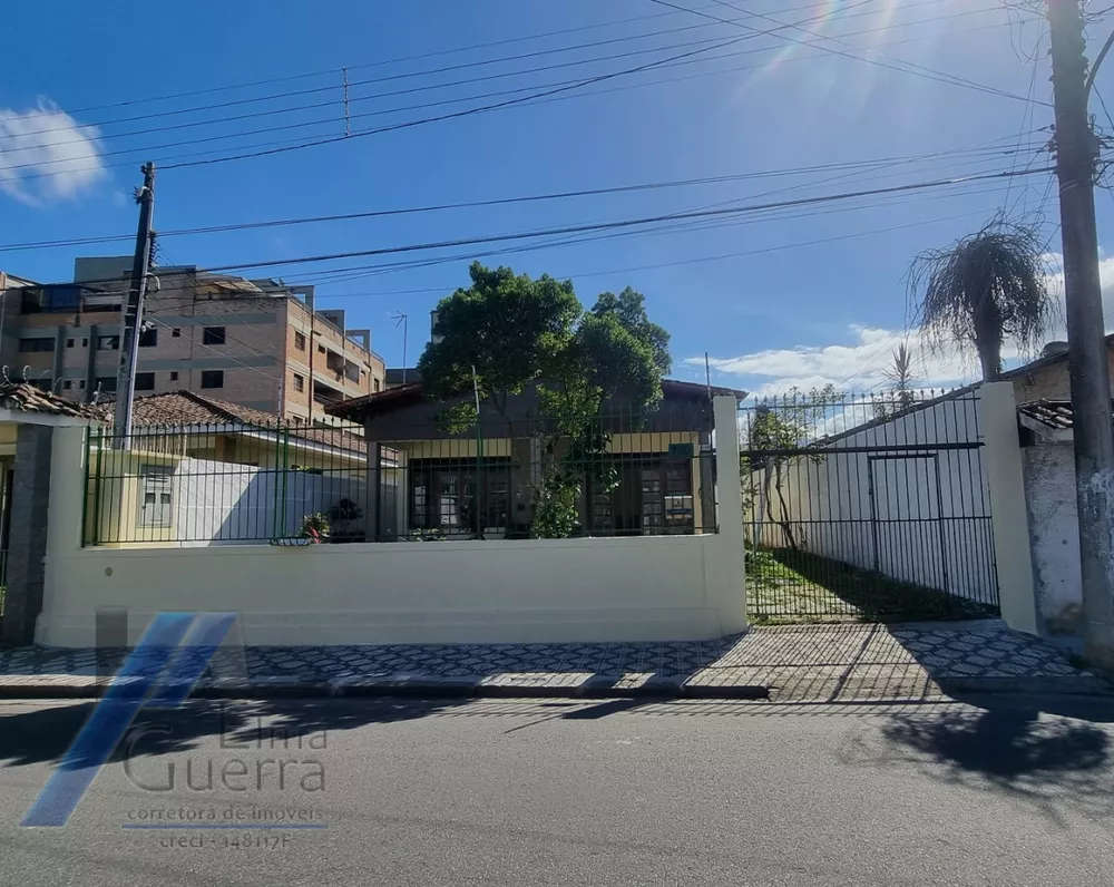 Casa, 3 quartos, 168 m² - Foto 2