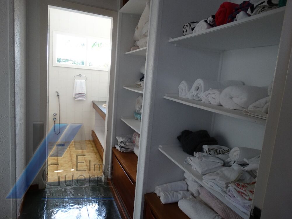 Casa à venda e aluguel com 3 quartos, 316m² - Foto 9